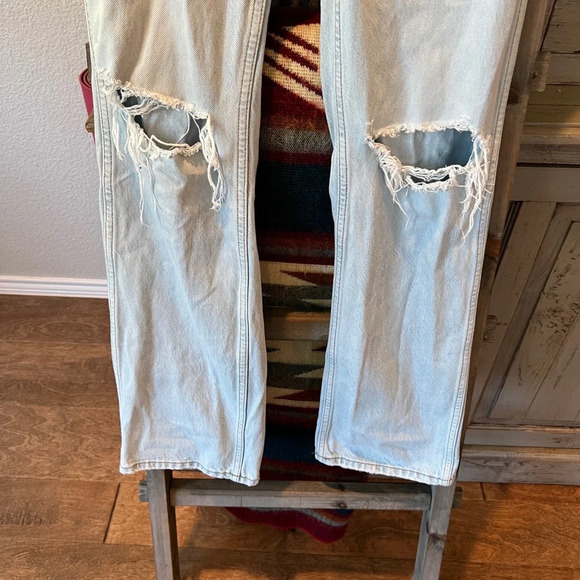 Re/Done 90s high rise loose jeans in bleach destroy size 23 - Picture 4 of 15